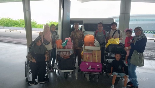 Sewa Mobil Toyota Hiace Kualanamu